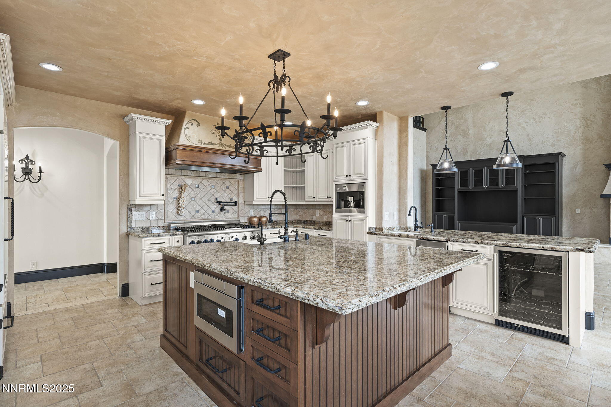 3653 Spirit Bluff Court Reno, NV 89511 - Photo 13 of 46 15-web-or-mls-_DSC4870