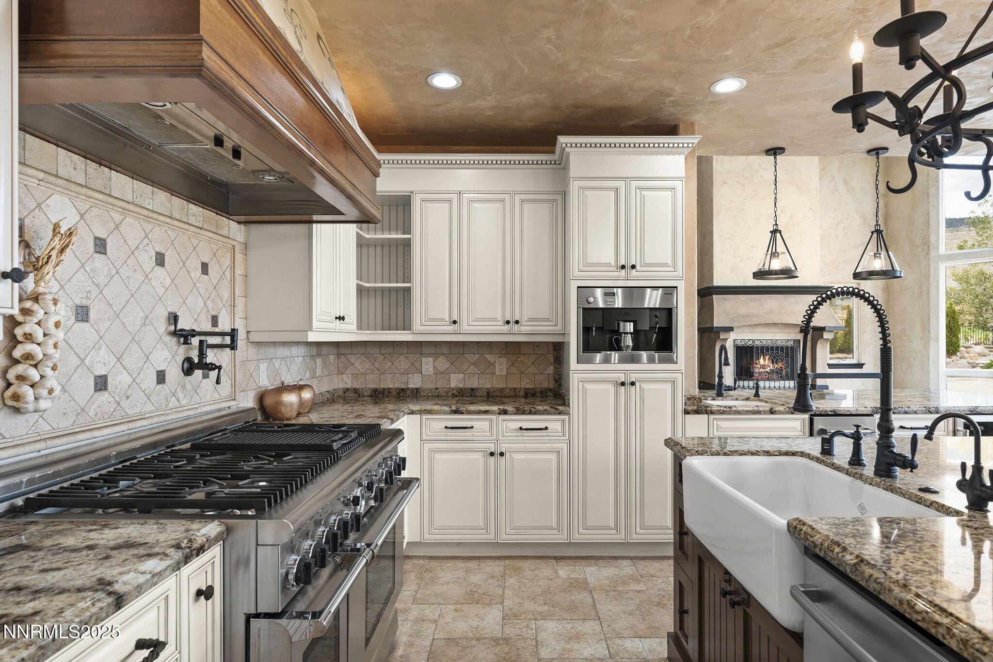 3653 Spirit Bluff Court Reno, NV 89511 - Photo 17 of 46 19-web-or-mls-_DSC4888