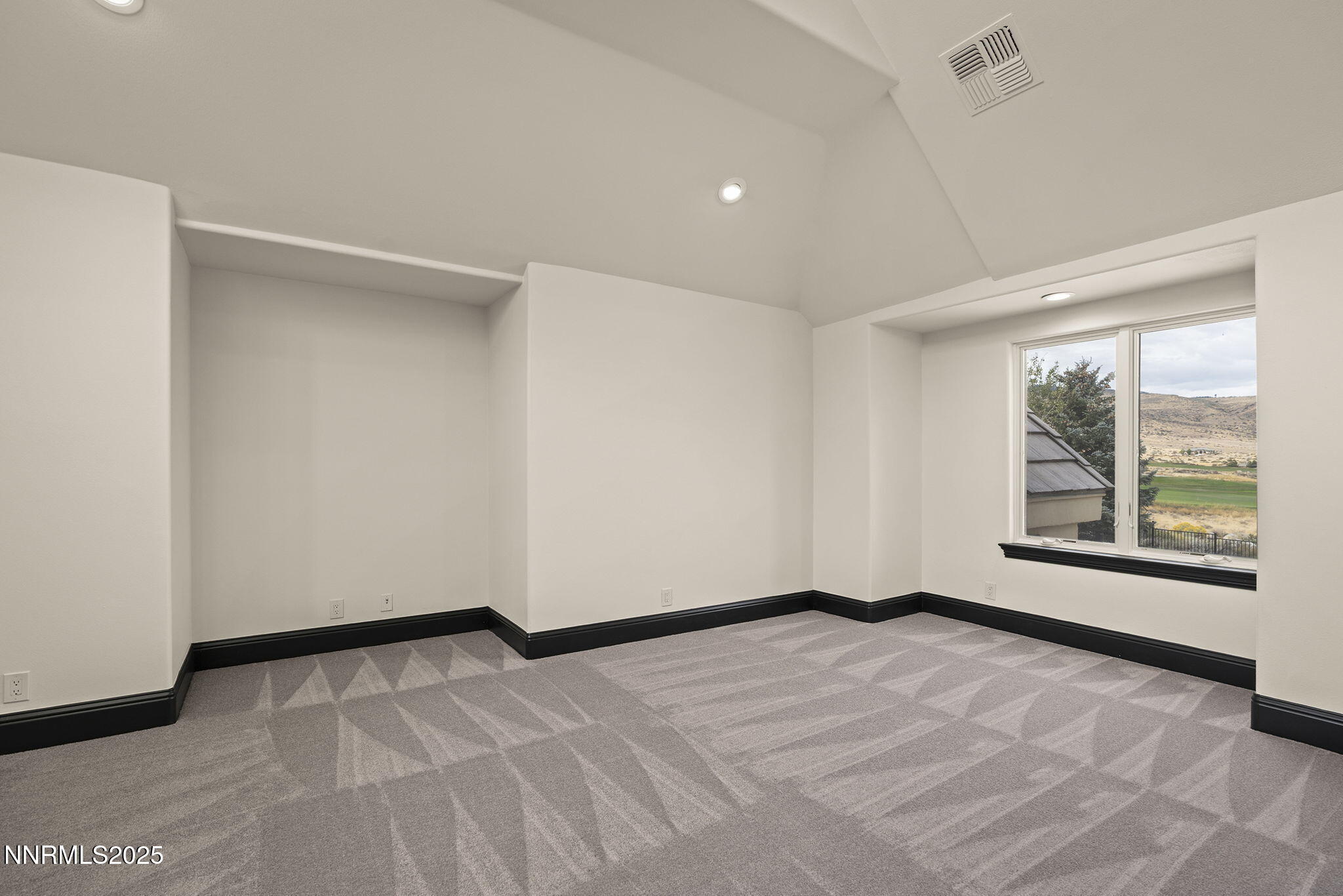 3653 Spirit Bluff Court Reno, NV 89511 - Photo 30 of 46 37-web-or-mls-_DSC4805