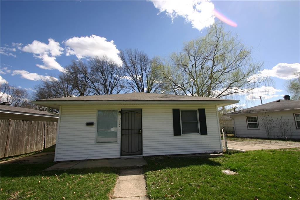 3131 Normandy Road Indianapolis, IN 46222 - Photo 1 of 8