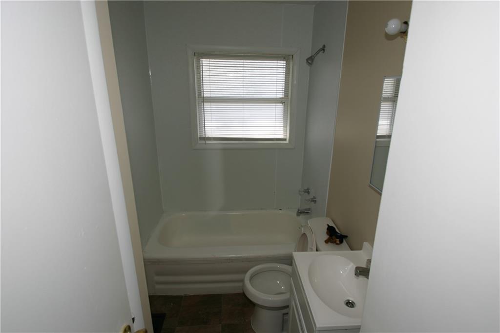 3131 Normandy Road Indianapolis, IN 46222 - Photo 6 of 8