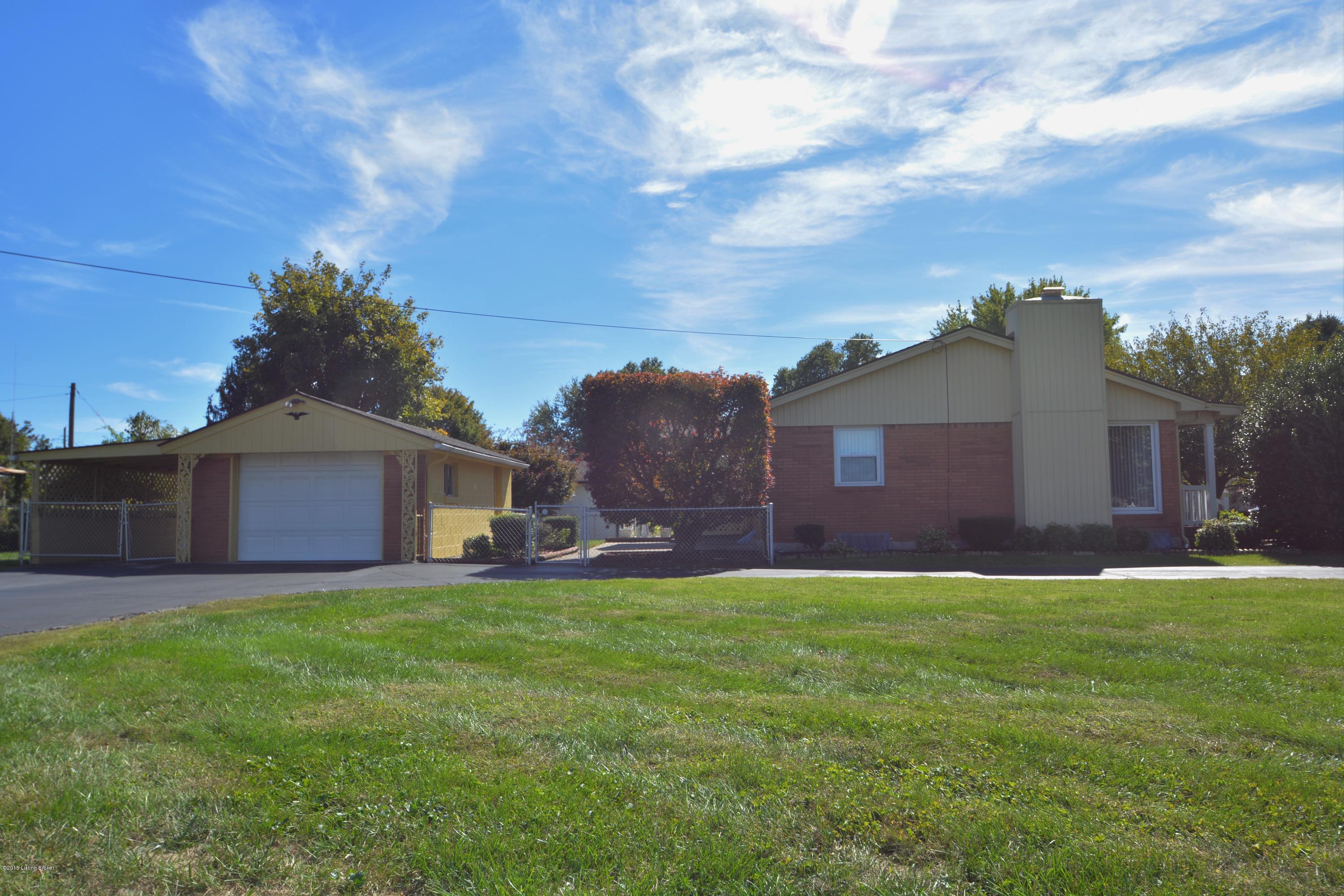 8615 Terry Road Louisville, KY 40258 - Photo 5 of 36 _DSC0473