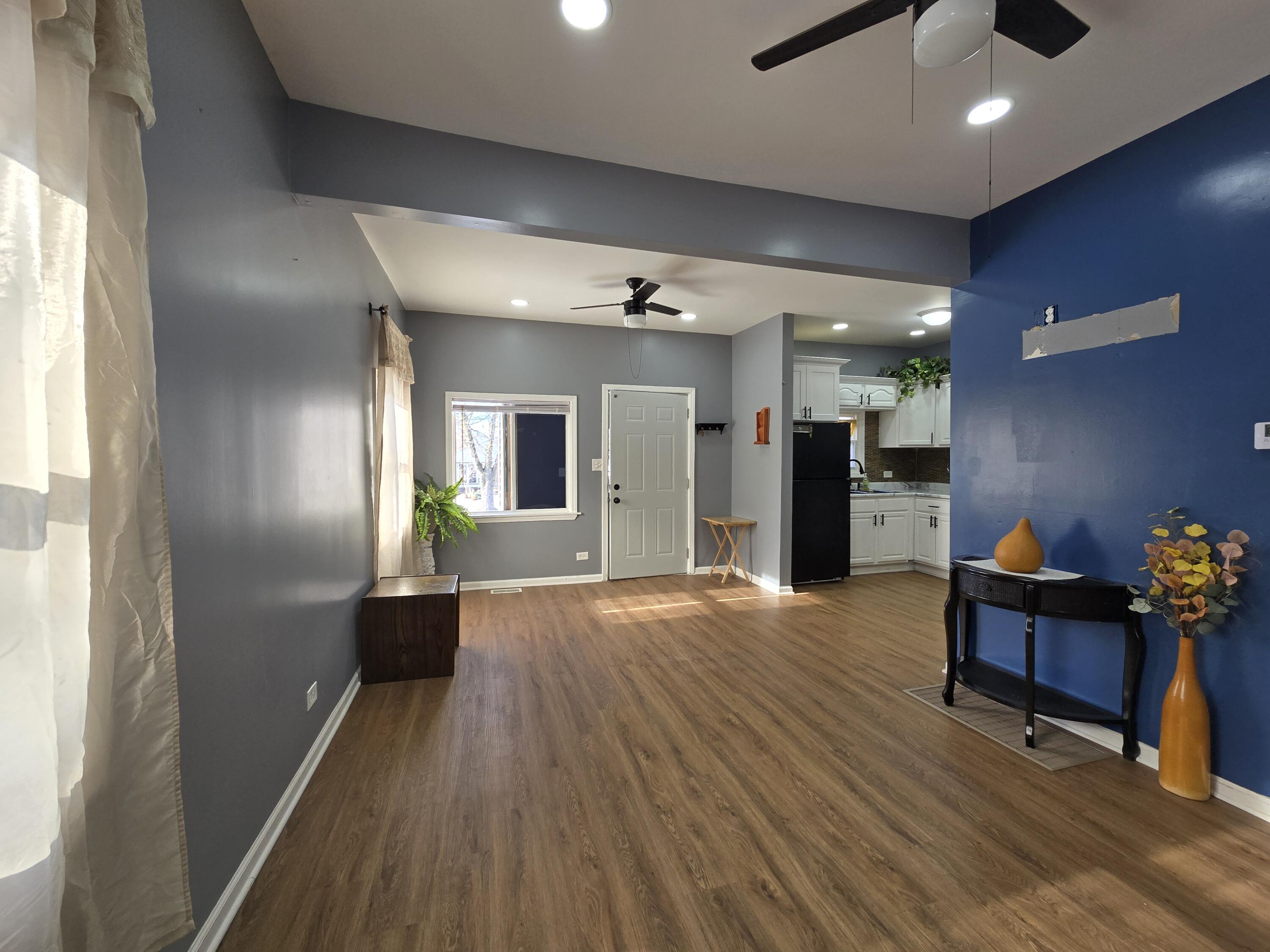 1047 Ralston Street Gary, IN 46406 - Photo 5 of 29 3000x2250