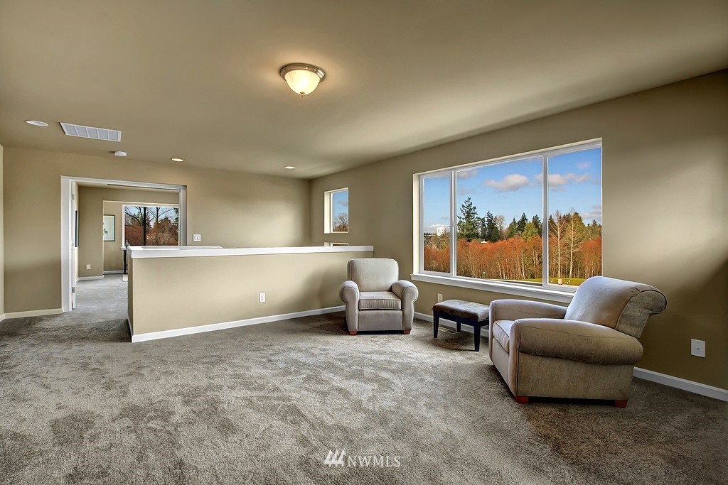 19214 111th Place Northeast Bothell, WA 98011 - Photo 9 of 10 Gallery Image 9