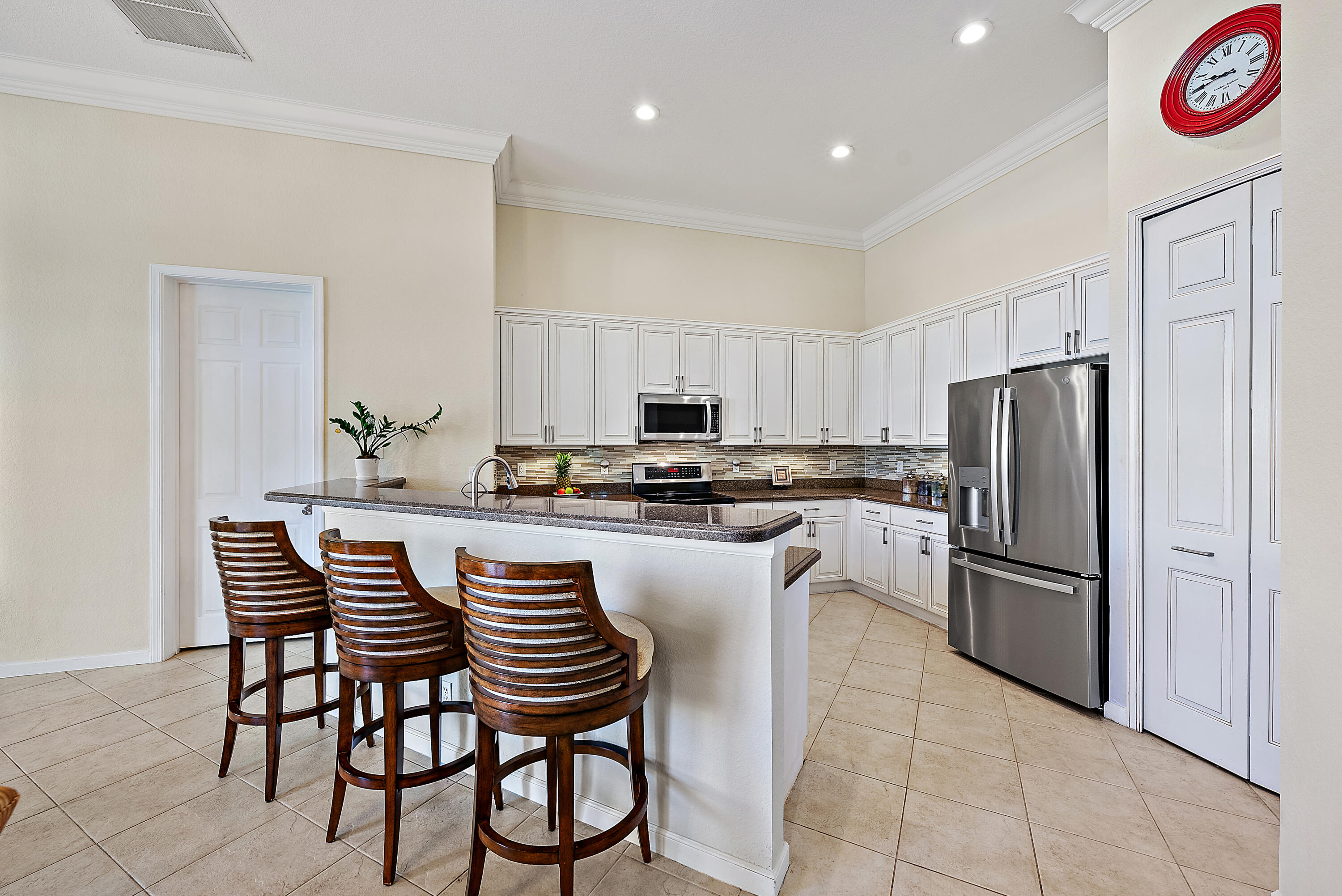 119 Via Castilla Jupiter, FL 33458 - Photo 11 of 52 119 Via Castilla-18