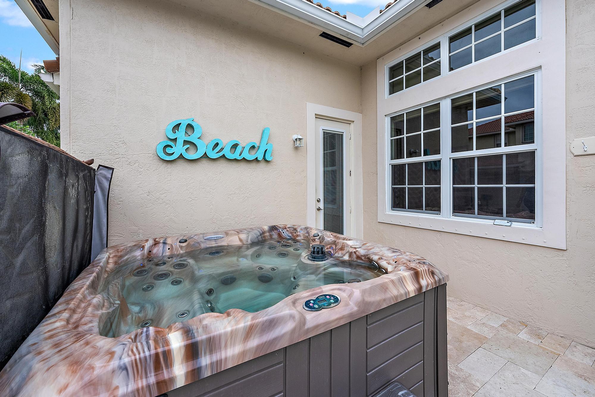 119 Via Castilla Jupiter, FL 33458 - Photo 33 of 52 119 Via Castilla-12