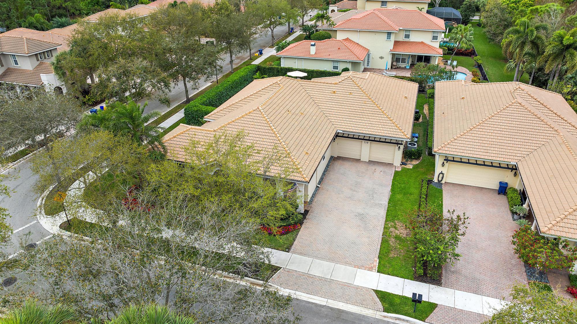 119 Via Castilla Jupiter, FL 33458 - Photo 42 of 52 119 Via Castilla-20