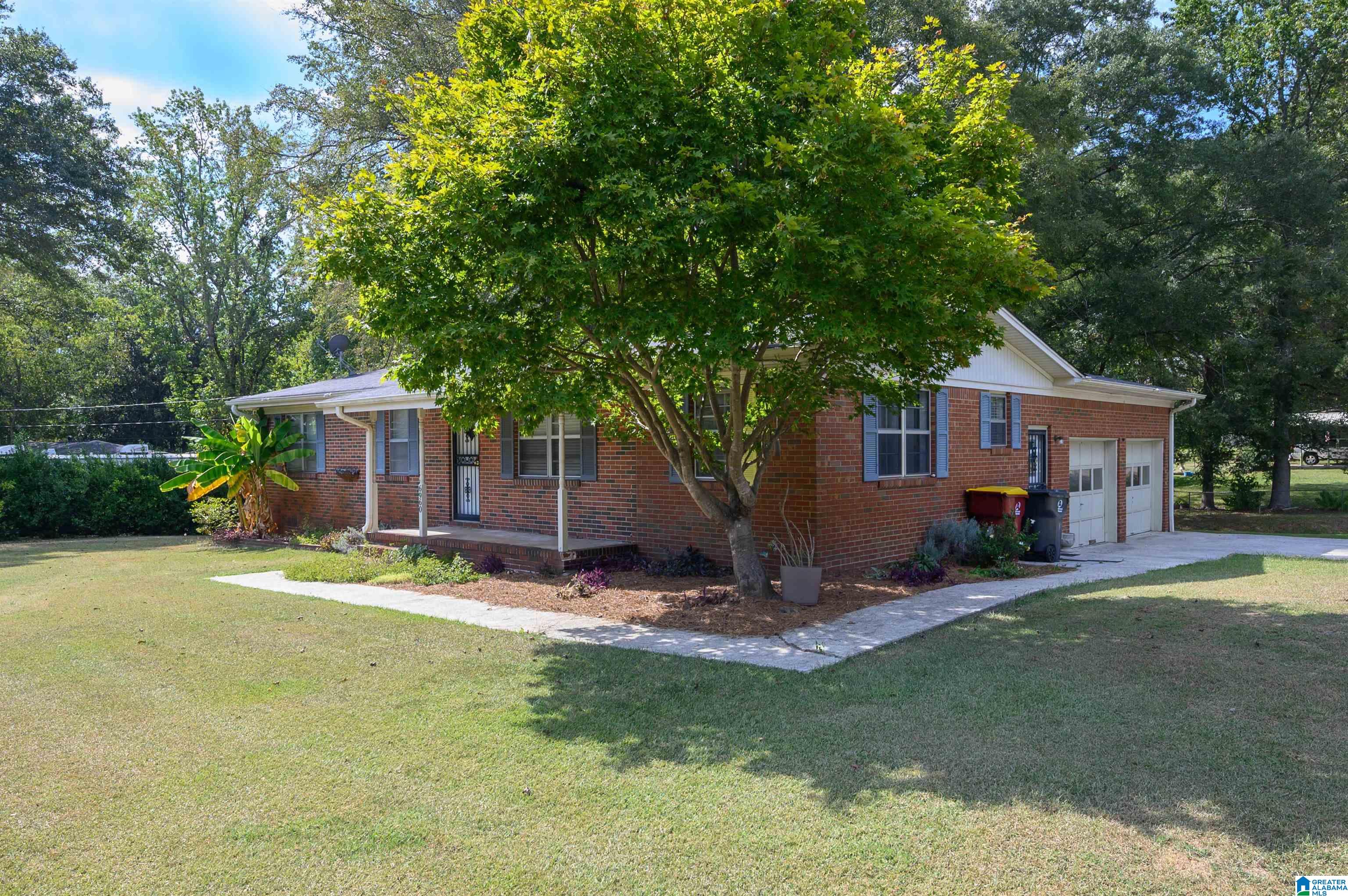 6960 Old Bradford Road Pinson, AL 35126 - Photo 3 of 32