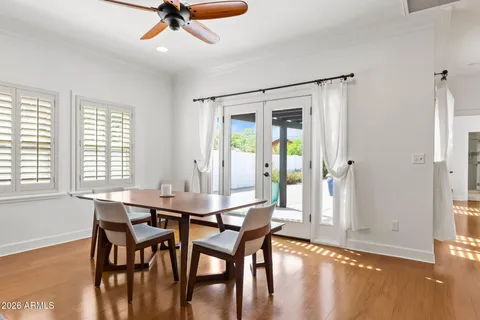 $699,900 | 1501 East Earll Drive, Phoenix, AZ 85014
