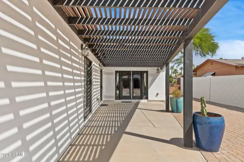 $699,900 | 1501 East Earll Drive, Phoenix, AZ 85014