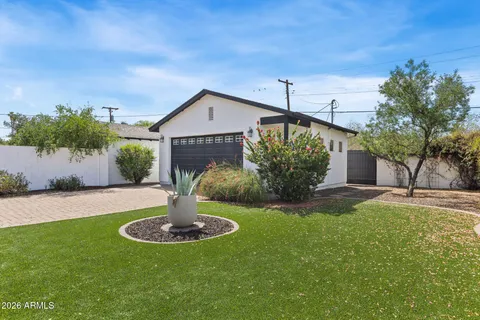 $699,900 | 1501 East Earll Drive, Phoenix, AZ 85014