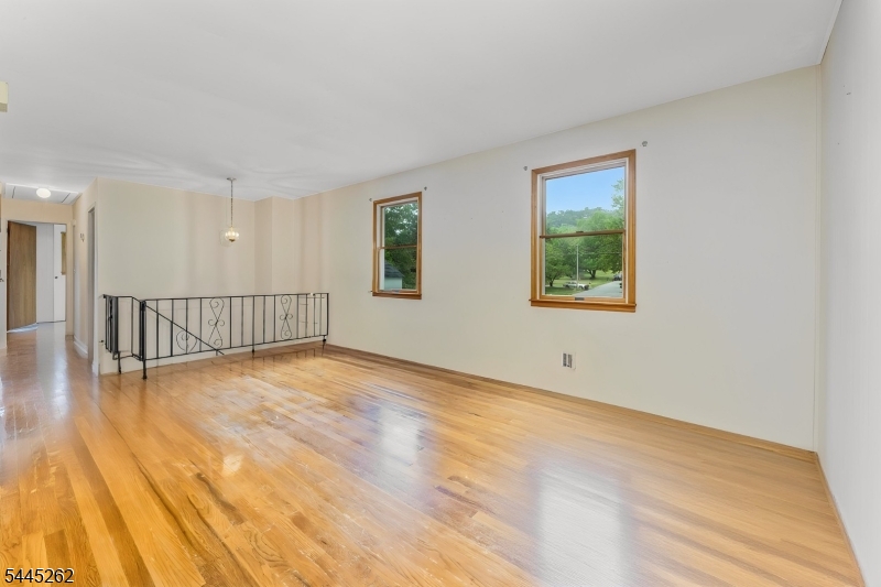 1065 Papen Road Bridgewater, NJ 08807 - Photo 6 of 34