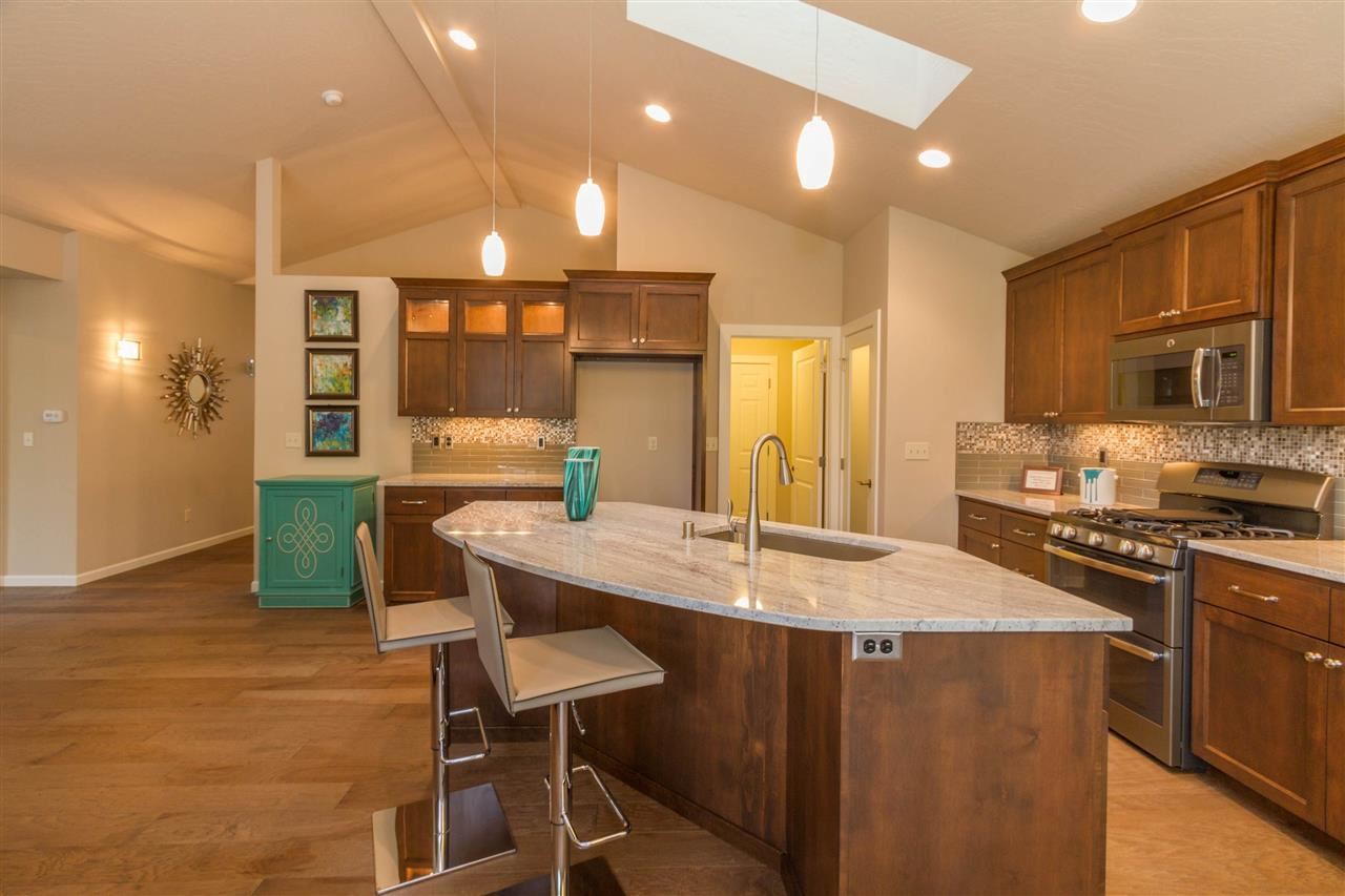 5512 North Radium Lane Spokane, WA 99217 - Photo 3 of 13