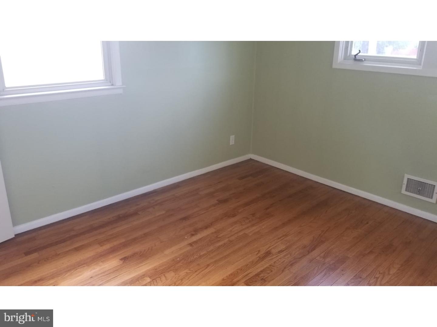 8 Ithaca Court Hamilton, NJ 08690 - Photo 11 of 16 Bedroom
