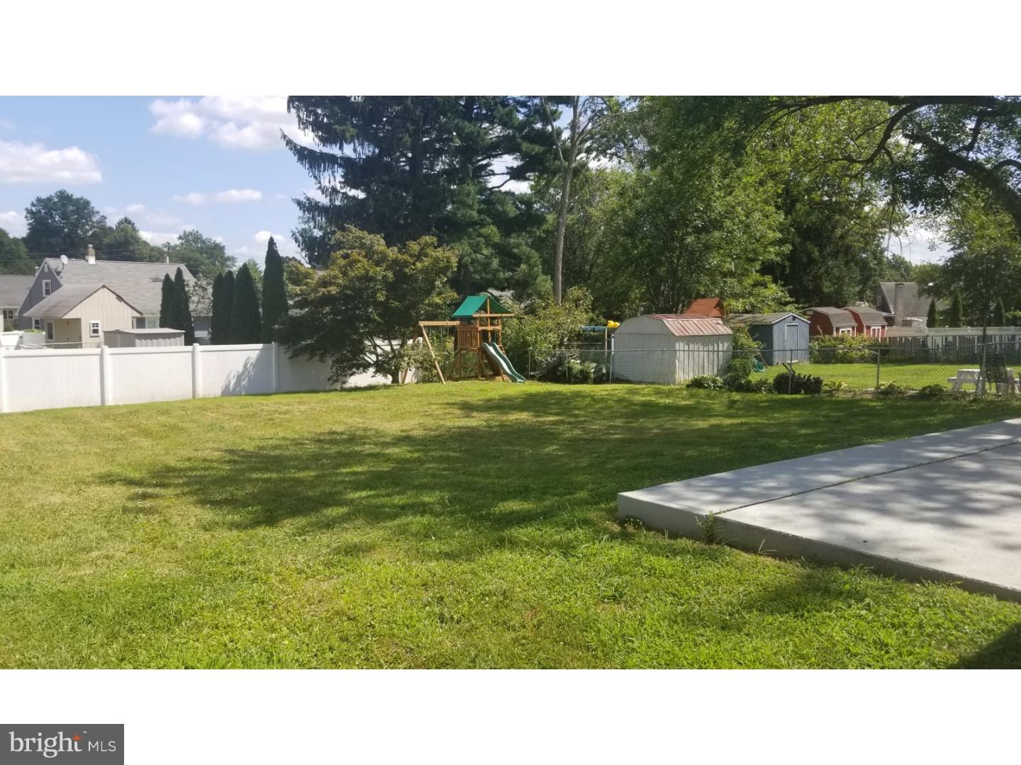 8 Ithaca Court Hamilton, NJ 08690 - Photo 5 of 16 Back Yard