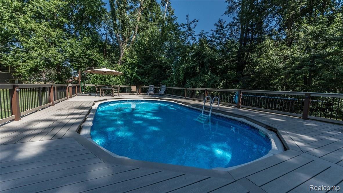 16512 Farmington Road Livonia, MI 48154 - Photo 69 of 80 dsc_0078.jpg