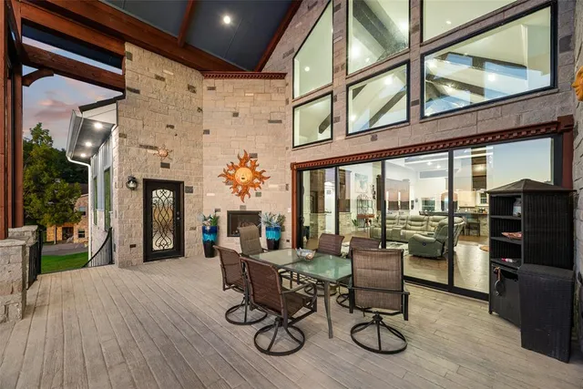 $5,500,000 | 14392 Ridge Lane, Malakoff, TX 75148