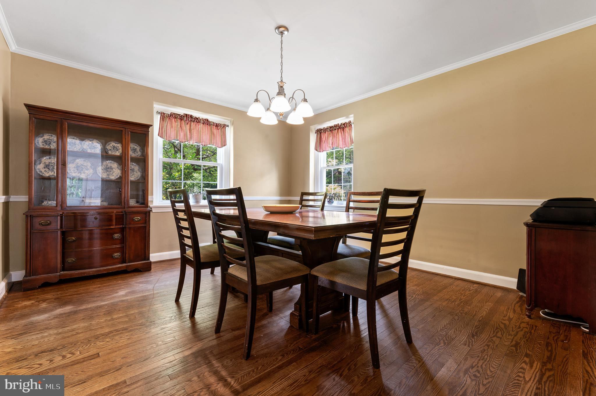 31 Whitemarsh Road Ardmore, PA 19003 - Photo 18 of 35 Spacious dining room