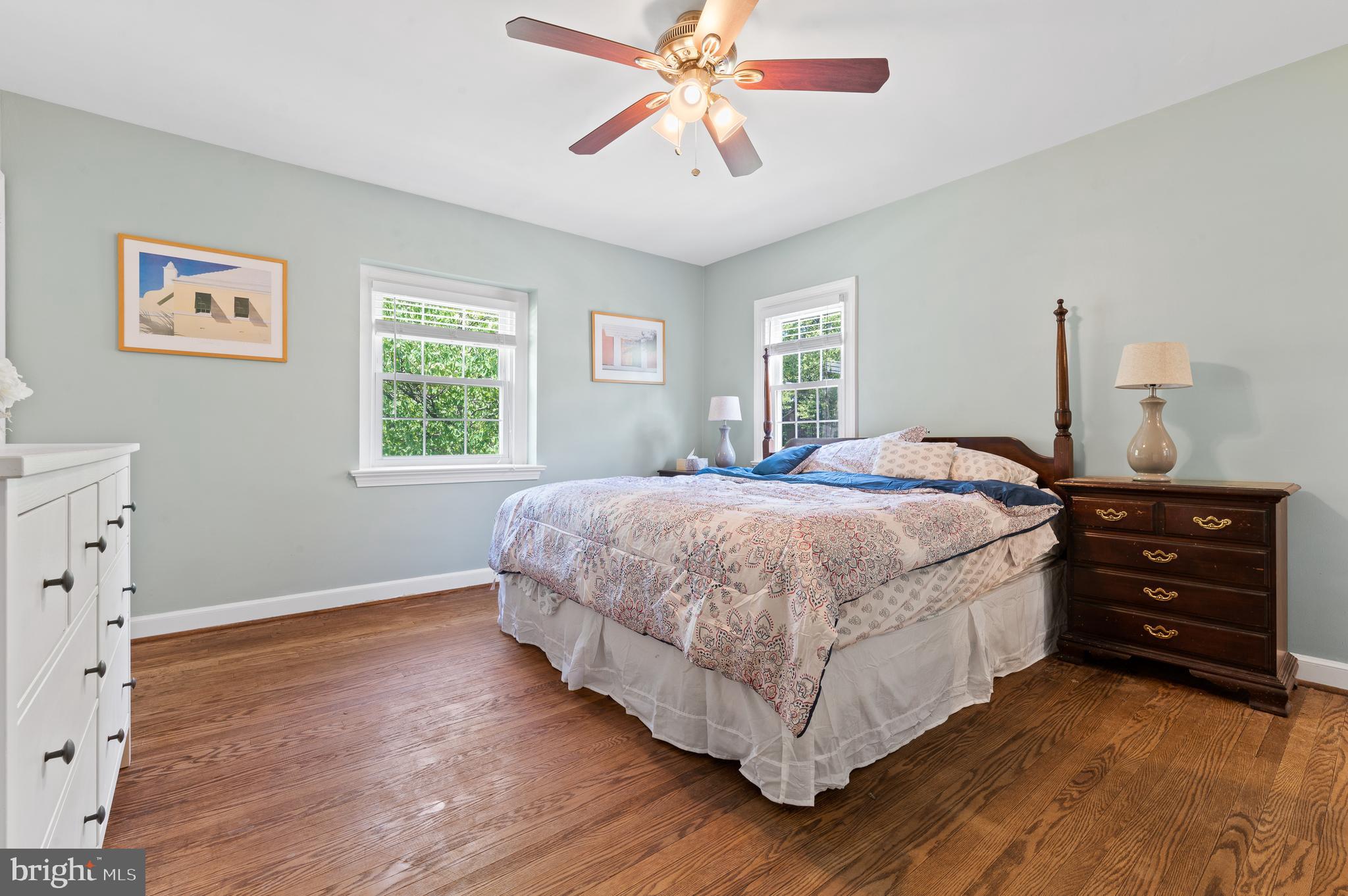 31 Whitemarsh Road Ardmore, PA 19003 - Photo 20 of 35 Bright master bedroom