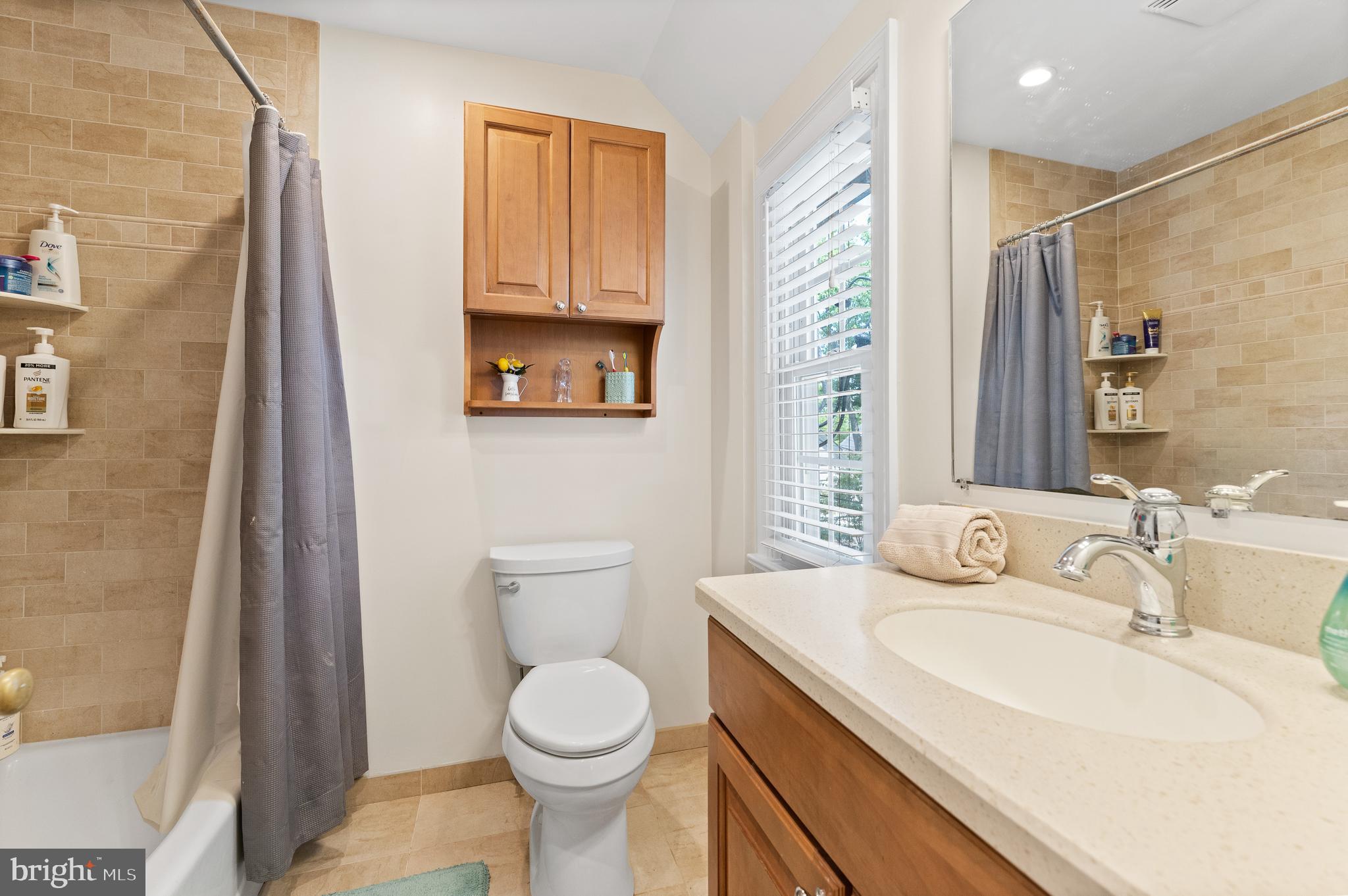 31 Whitemarsh Road Ardmore, PA 19003 - Photo 24 of 35 Updated hall bath with tile tub/shower