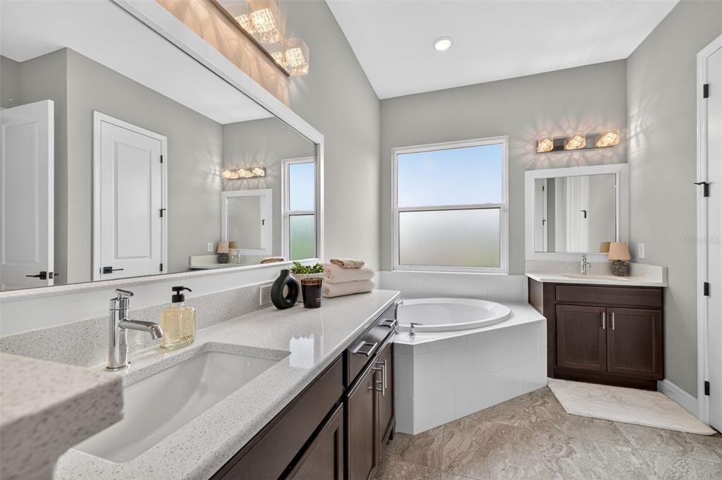 3954 Kennebunk Loop Mount Dora, FL 32757 - Photo 32 of 65