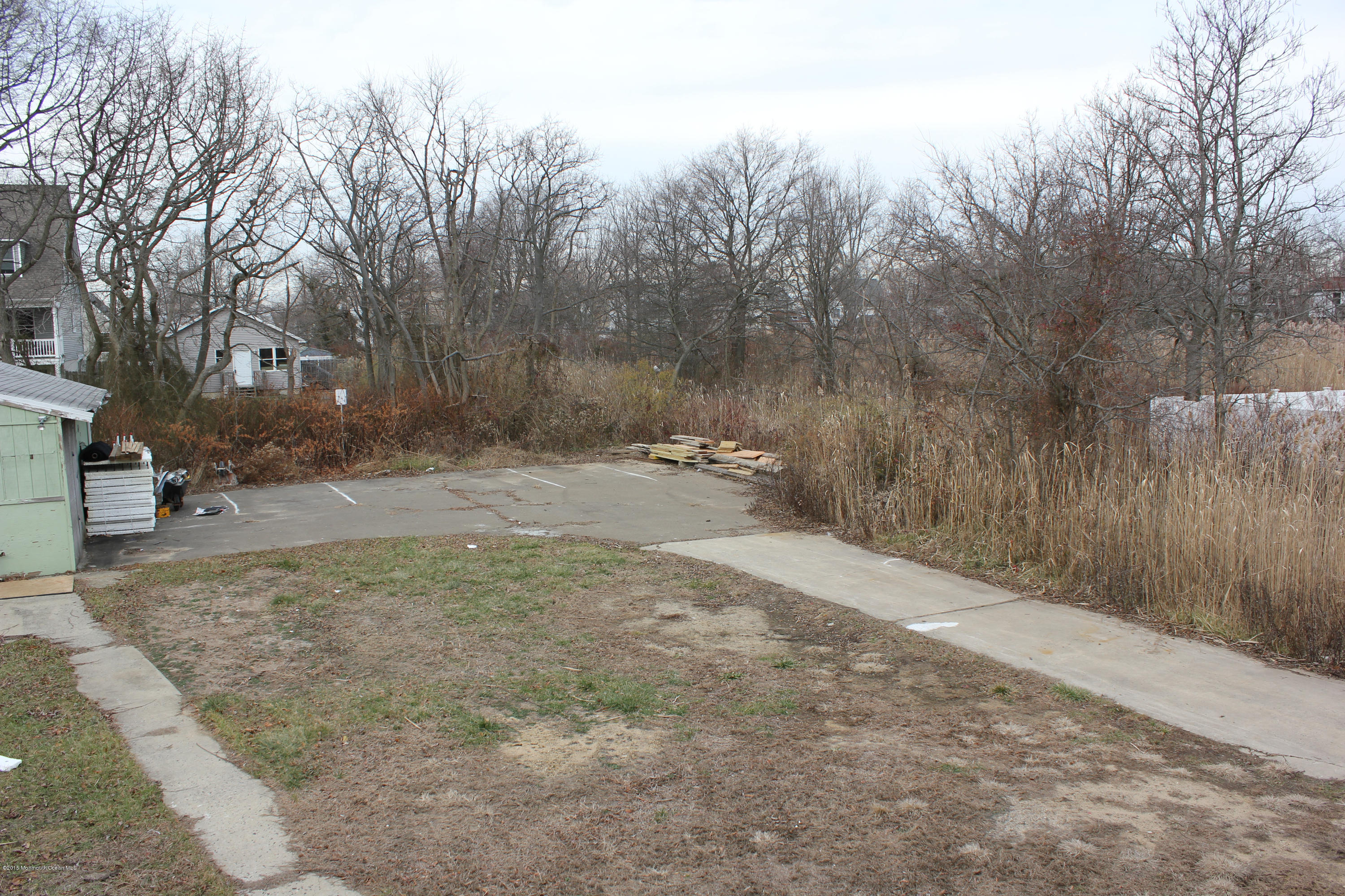 20 Main Street, Unit C Port Monmouth, NJ 07758 - Photo 13 of 14 Parking