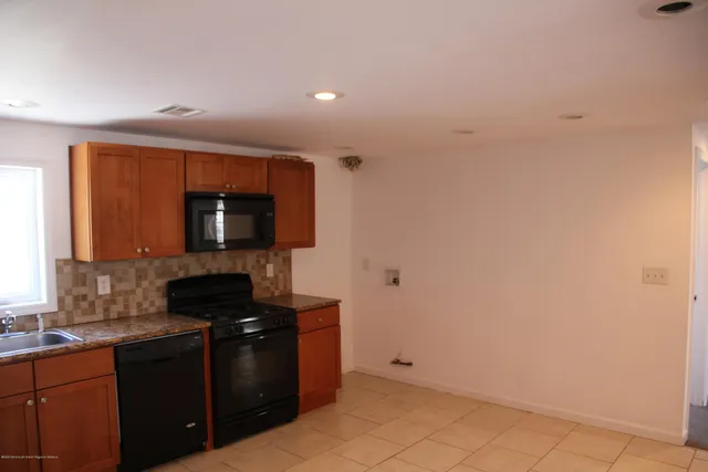 $2,500 | 20 Main Street, Unit C, Port Monmouth, NJ 07758