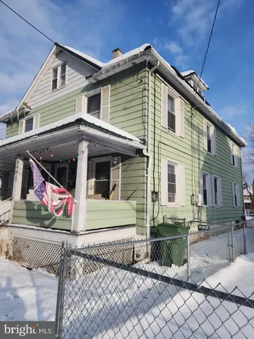 $118,900 | 1122 Dewey Avenue, Williamsport, PA 17701