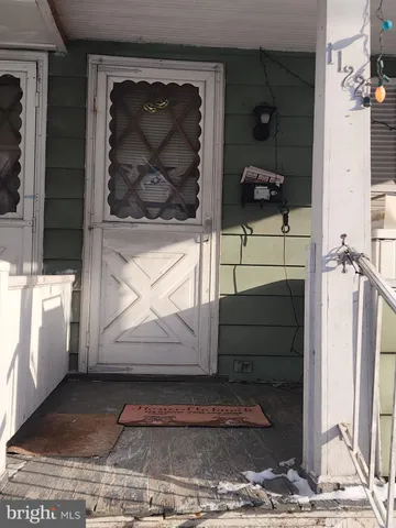 $118,900 | 1122 Dewey Avenue, Williamsport, PA 17701