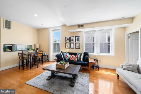 $489,999 | 308 South 13th Street, Unit 11, Philadelphia, PA 19107