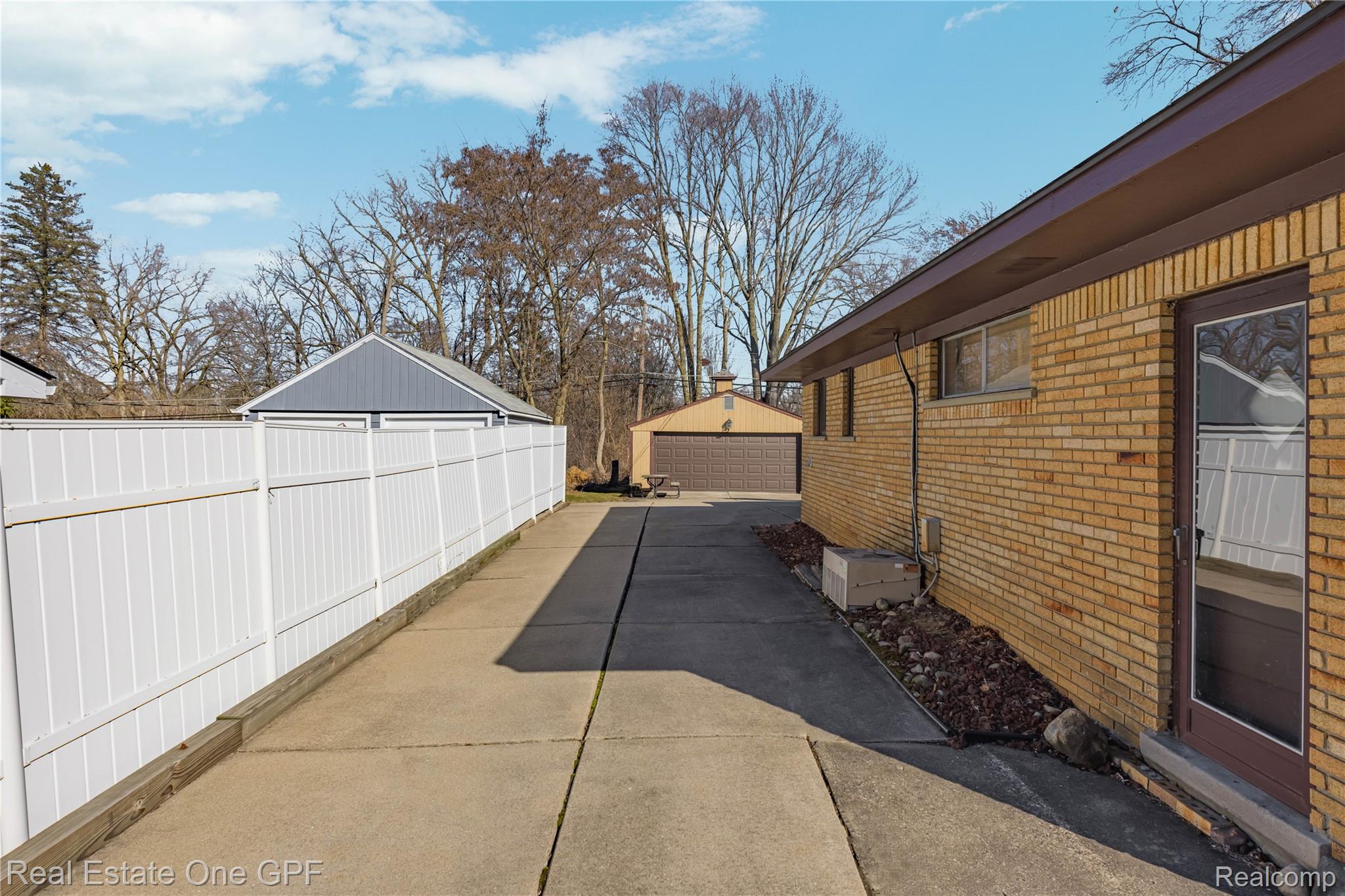 24840 Taft Road Novi, MI 48375 - Photo 34 of 41 24840 Taft - OnDemand Pix Photography (35).jpg