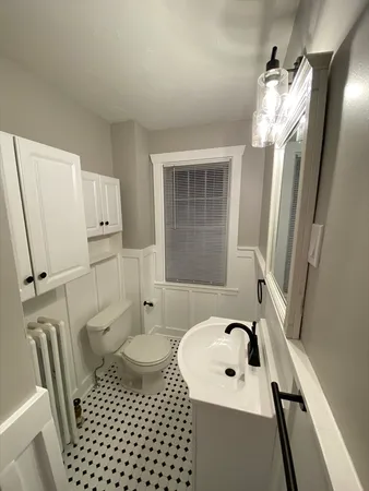 $2,200 | 91 Main, Unit 2W, Easton, MA 02356