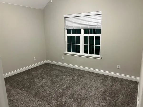 $1,850 | 1001 Hardaway Lane, Greenville, TX 75402