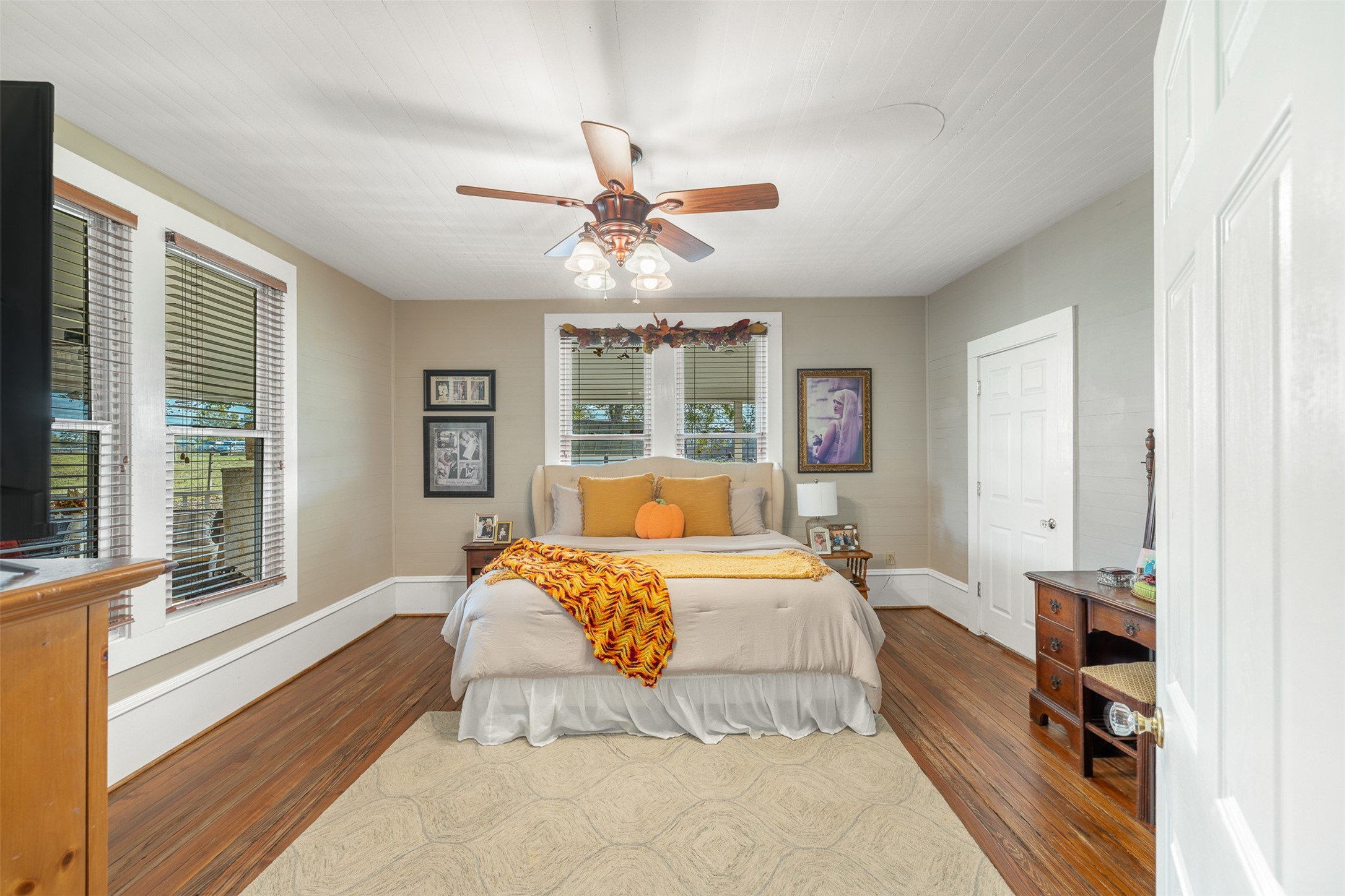 13752 Whitman Road Brenham, TX 77833 - Photo 11 of 48