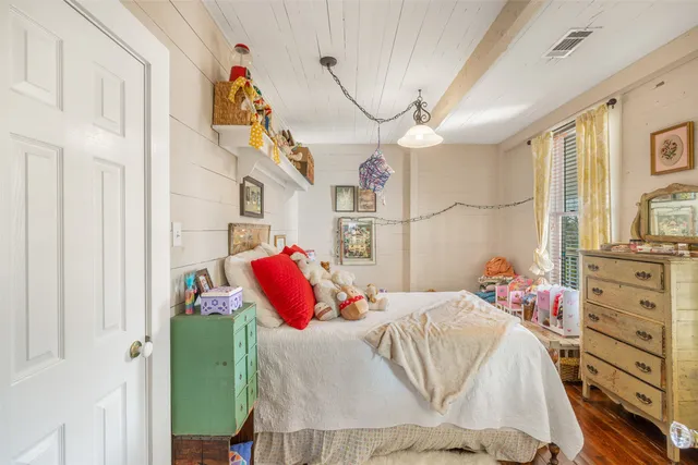 $975,000 | 13752 Whitman Road, Brenham, TX 77833