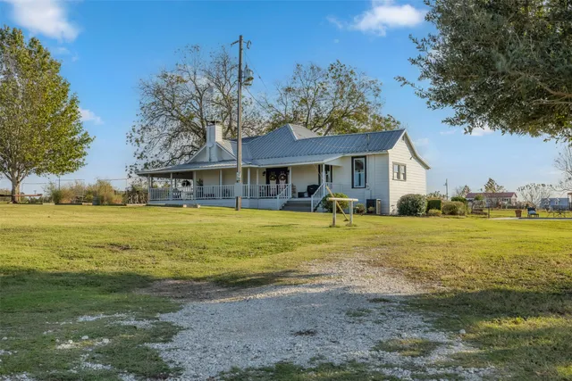 $975,000 | 13752 Whitman Road, Brenham, TX 77833