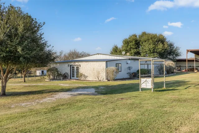 $975,000 | 13752 Whitman Road, Brenham, TX 77833