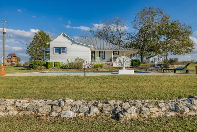 $975,000 | 13752 Whitman Road, Brenham, TX 77833