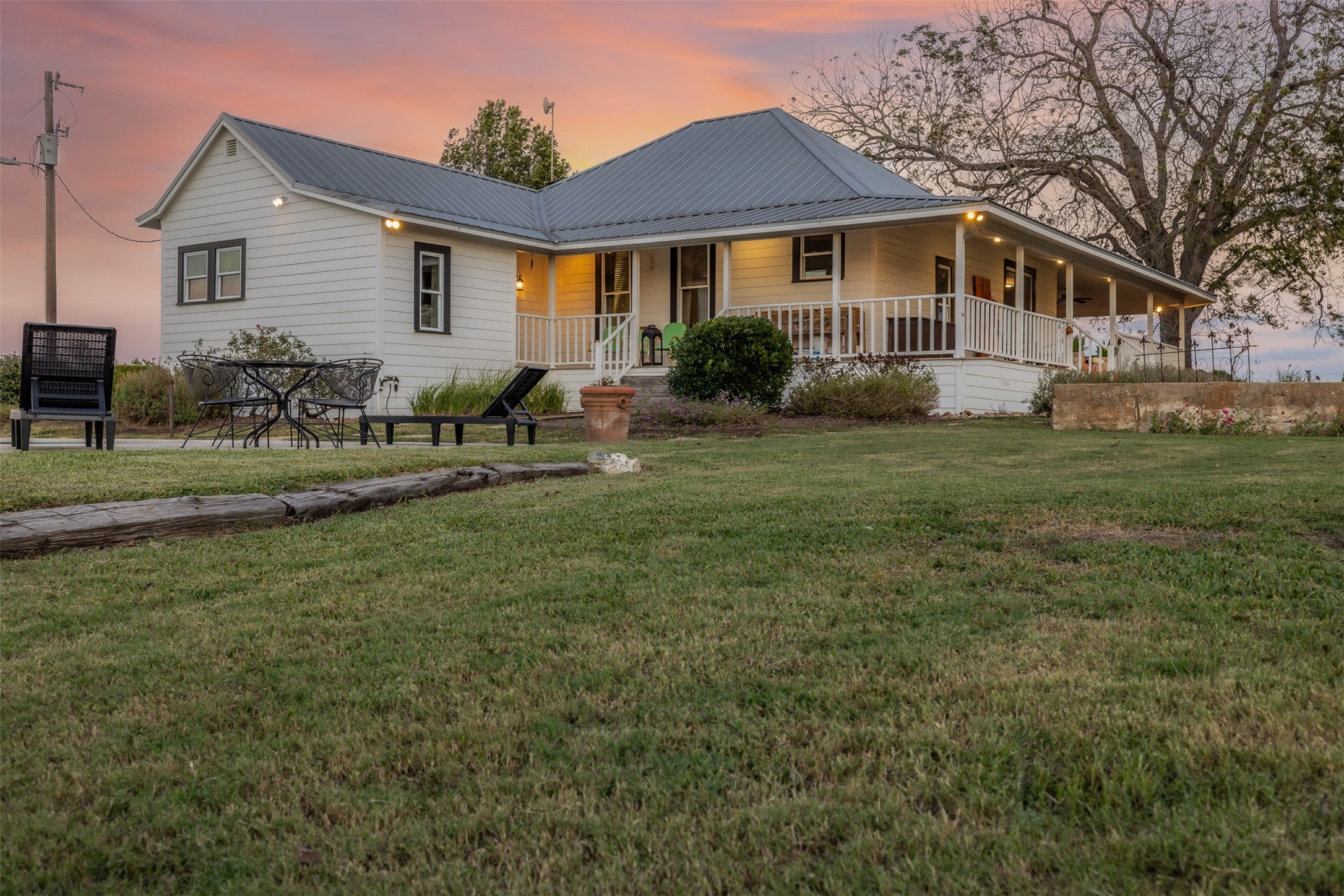 13752 Whitman Road Brenham, TX 77833 - Photo 34 of 48