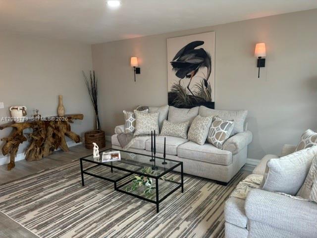 493 Fanshaw L, Unit 493 Boca Raton, FL 33434 - Photo 4 of 20
