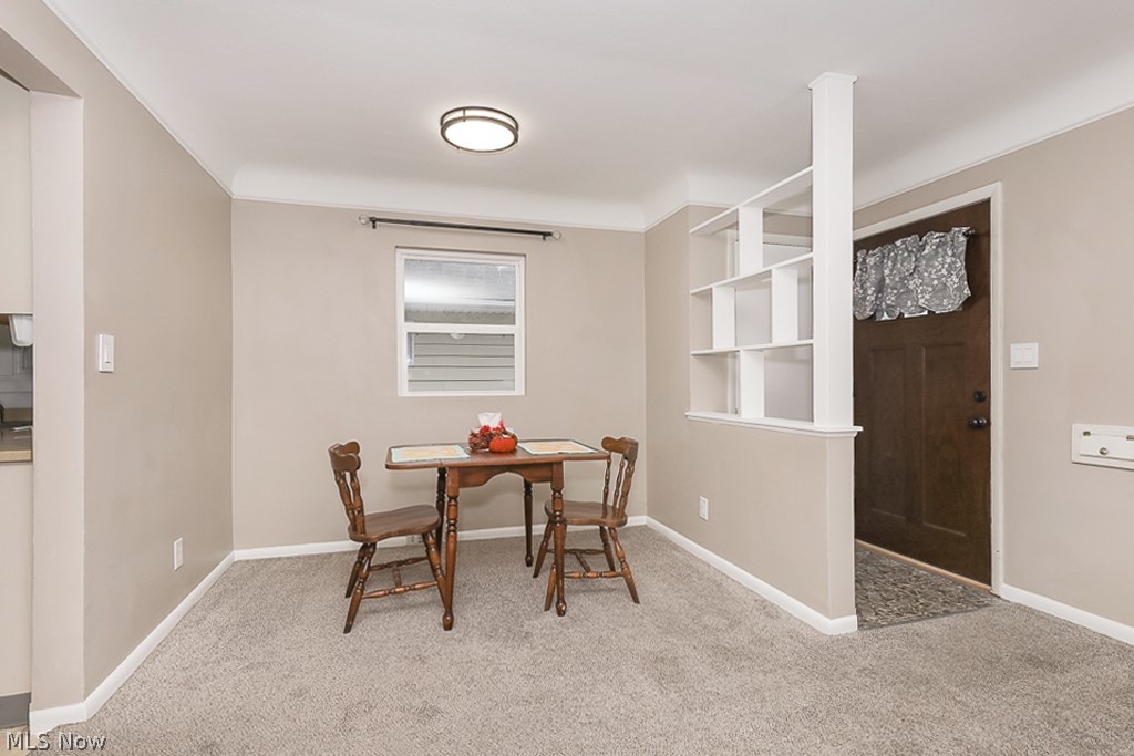 28714 Forest Road Willowick, OH 44095 - Photo 5 of 24 Gallery Image 5