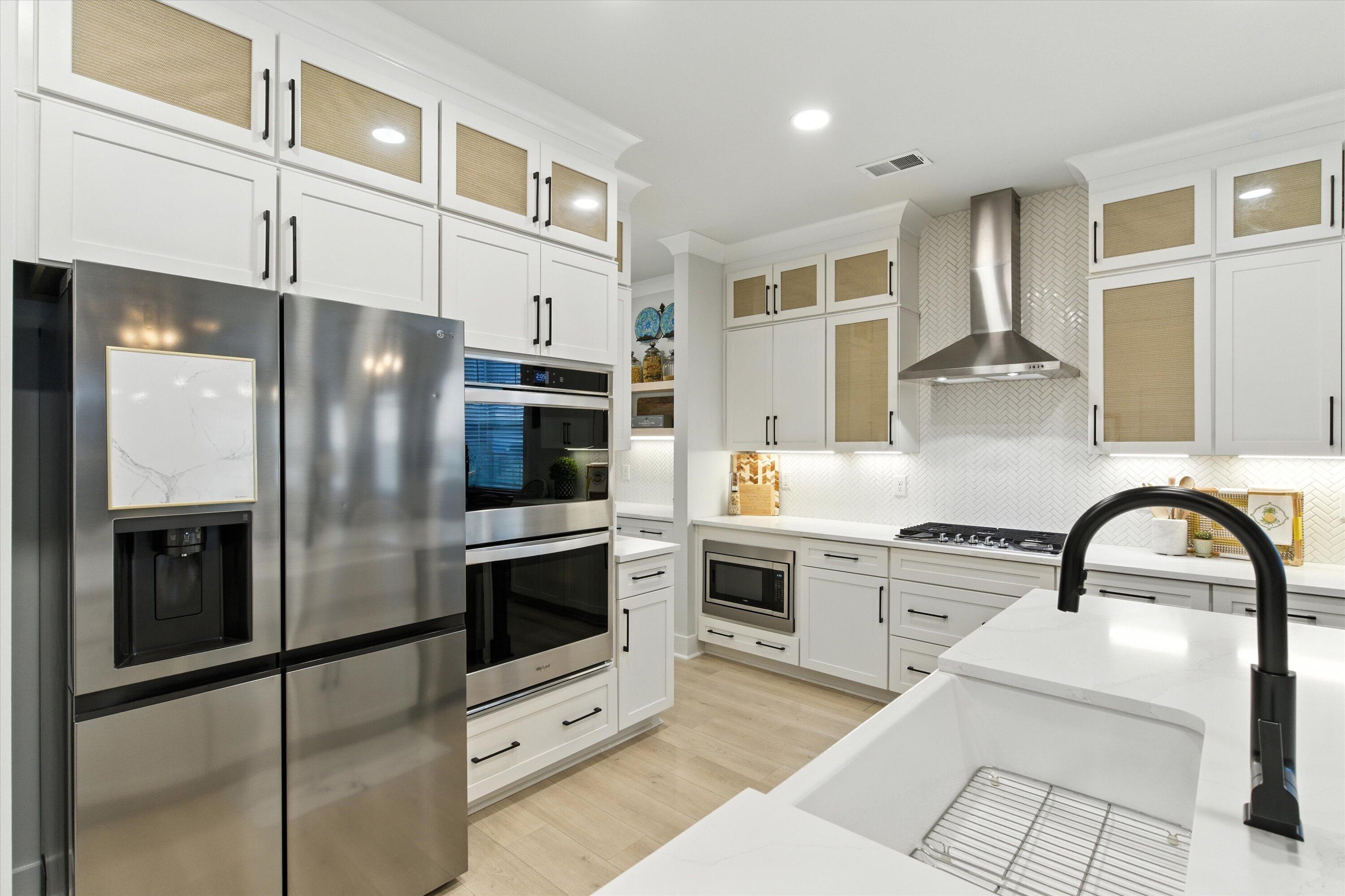 142 Boots Branch Road Summerville, SC 29485 - Photo 18 of 57 Kitchen 2