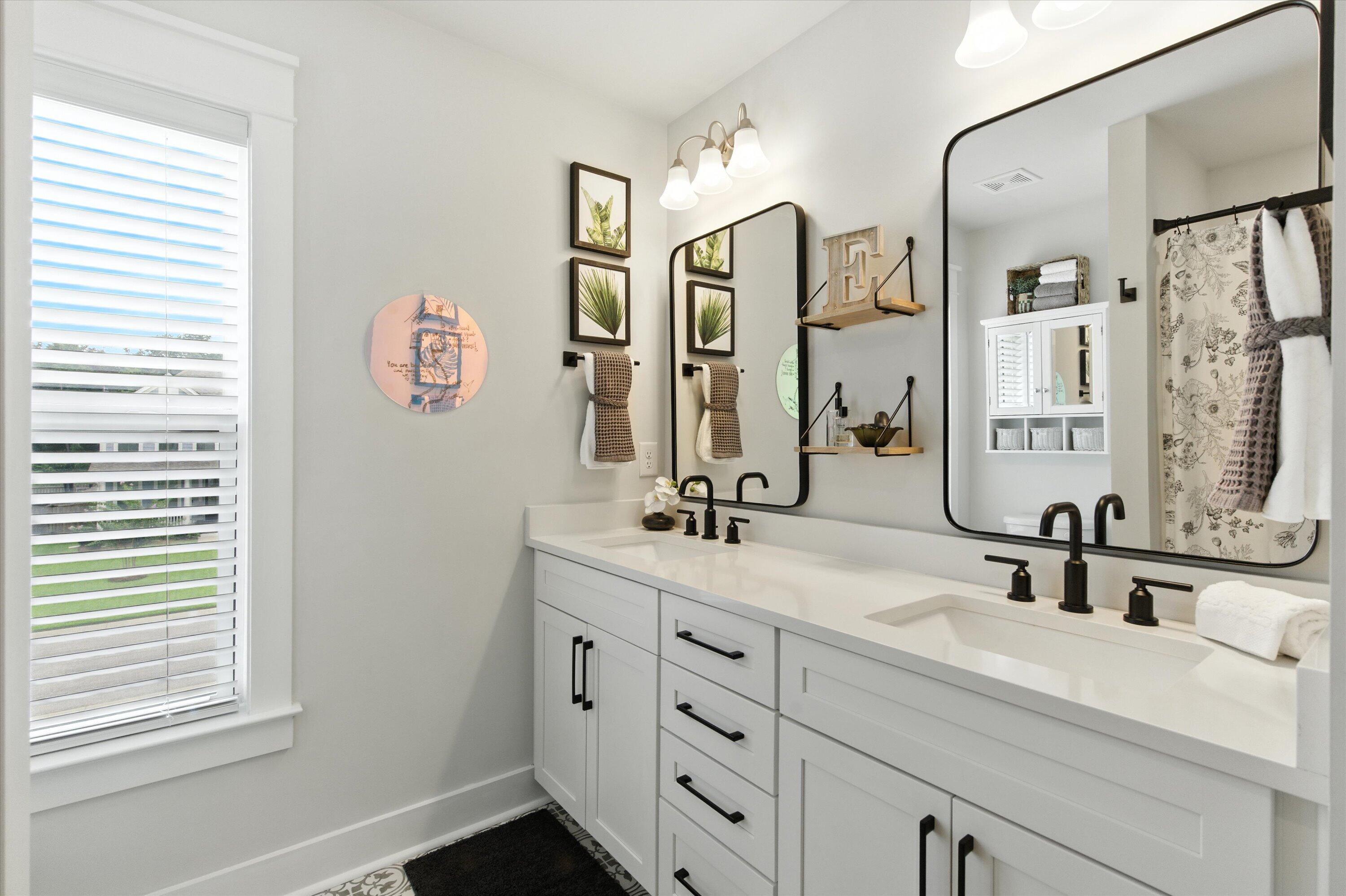 142 Boots Branch Road Summerville, SC 29485 - Photo 43 of 57 Secondary Bathroom 2