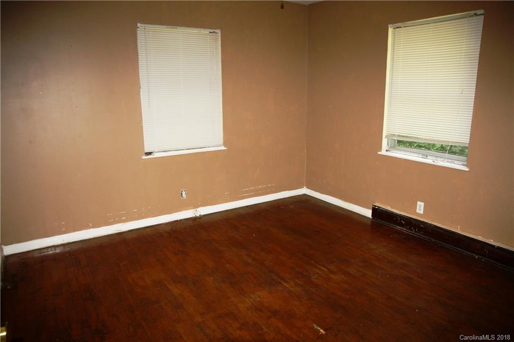 711 Hovis Road Stanley, NC 28164 - Photo 5 of 10 Gallery Image 5