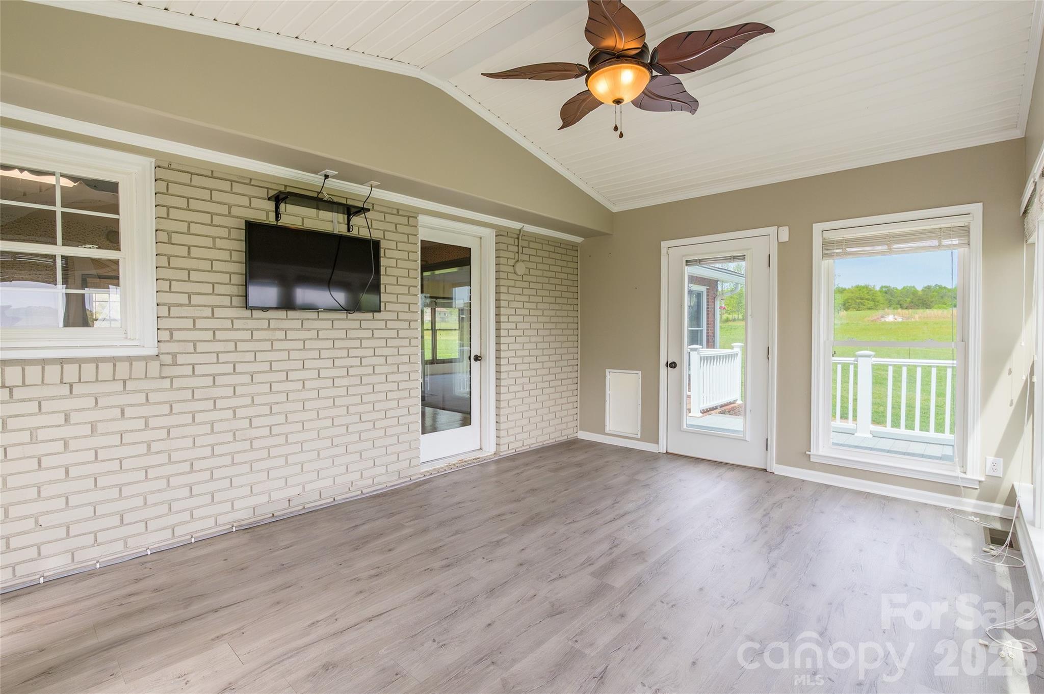 161 Springdale Road Cowpens, SC 29330 - Photo 28 of 46