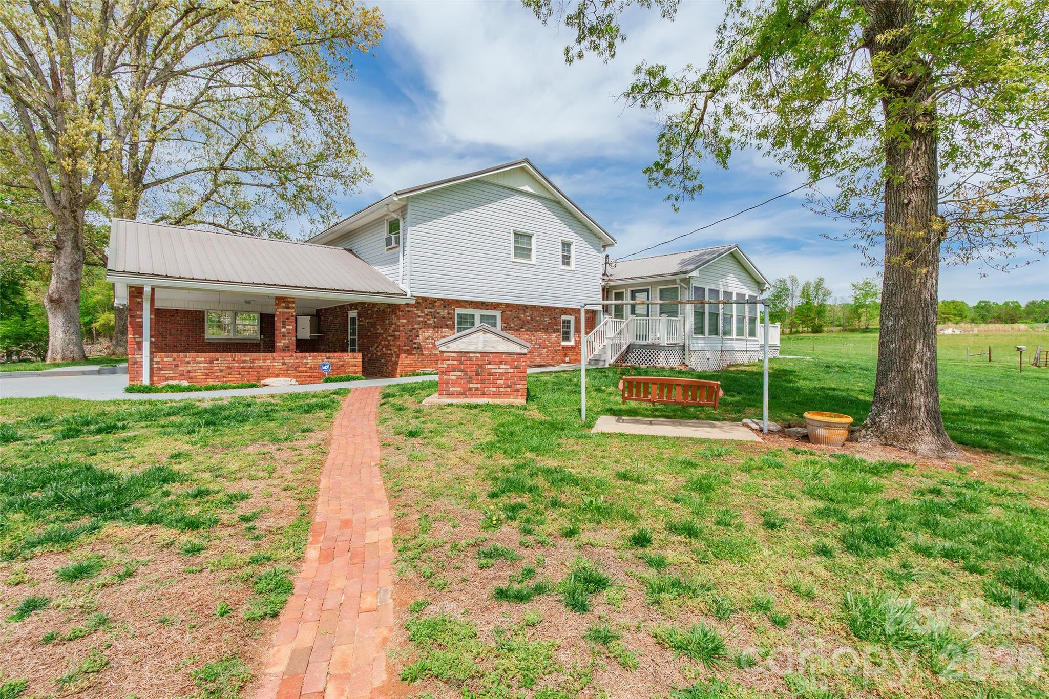 161 Springdale Road Cowpens, SC 29330 - Photo 31 of 46