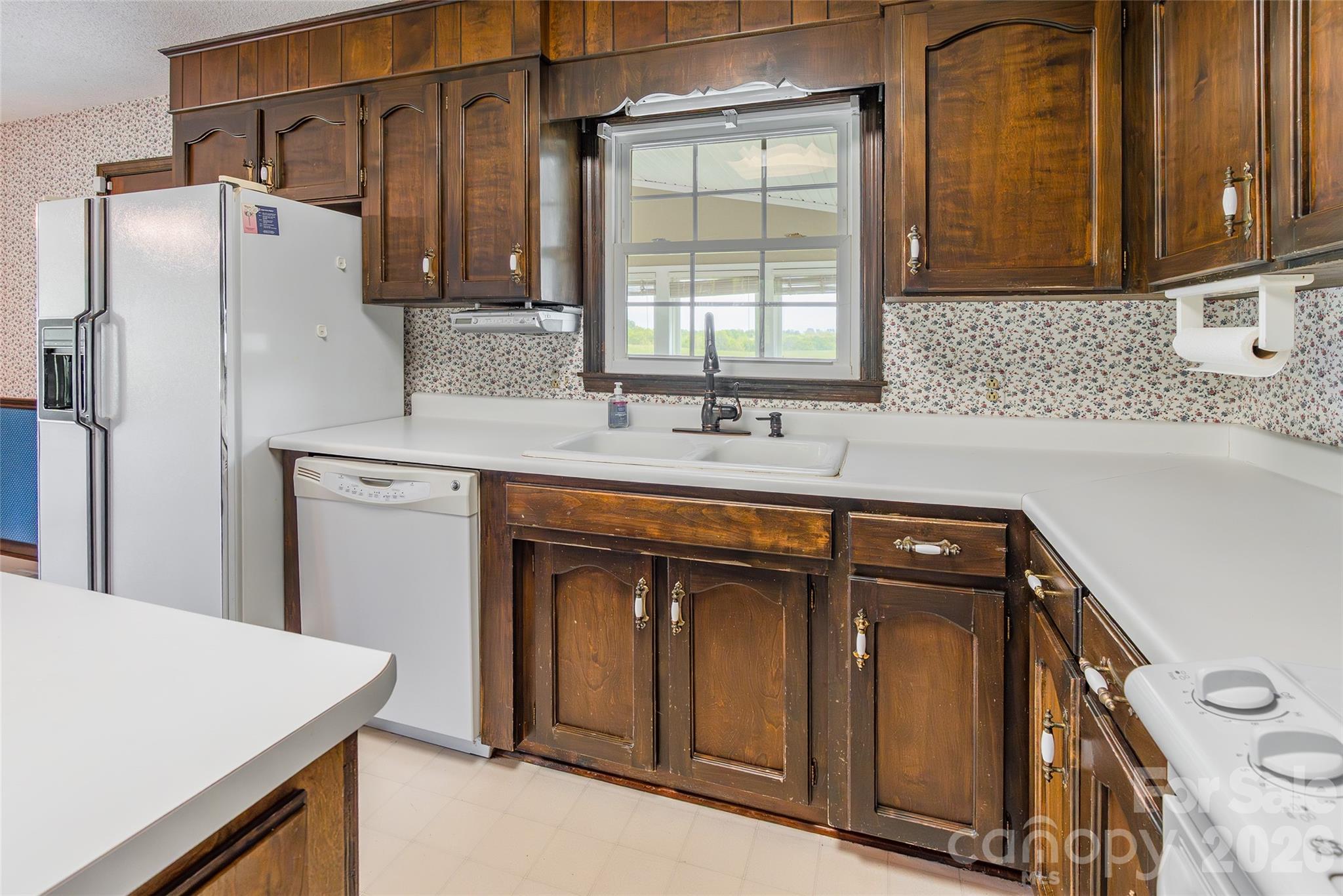 161 Springdale Road Cowpens, SC 29330 - Photo 10 of 46