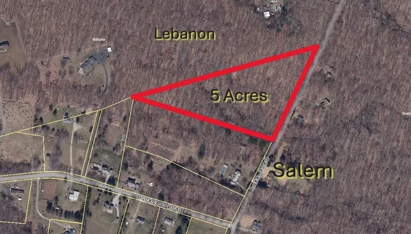 a sign that is on the wall