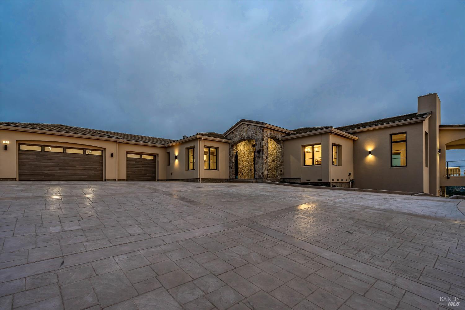 120 Angela Drive Santa Rosa, CA 95403 - Photo 2 of 97