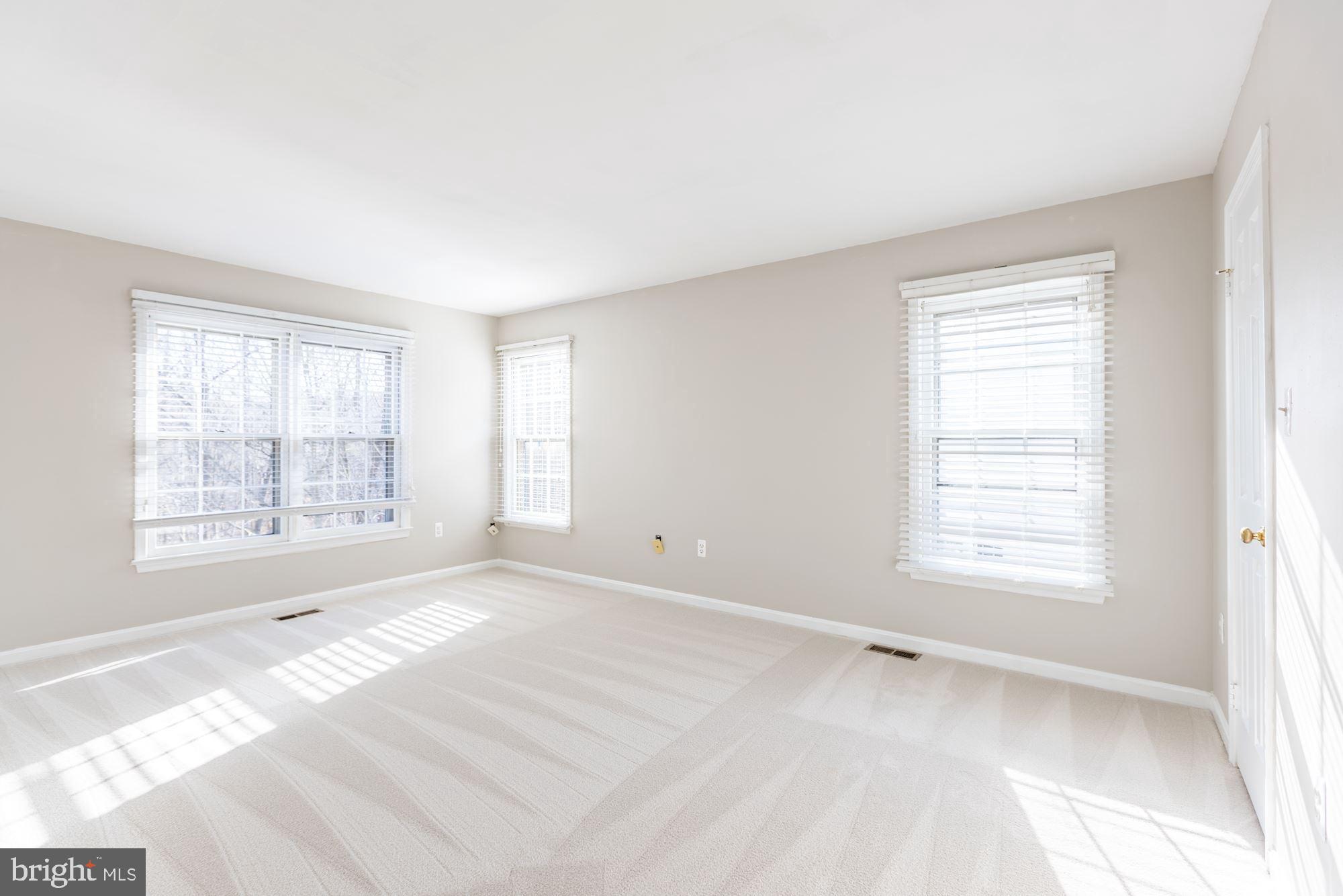 7409 Ridge Oak Court Springfield, VA 22153 - Photo 21 of 39 Upper Level Master